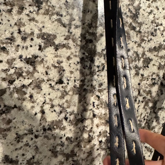 Tiffany & Fred Classic Black Tote - Picture 10 of 13